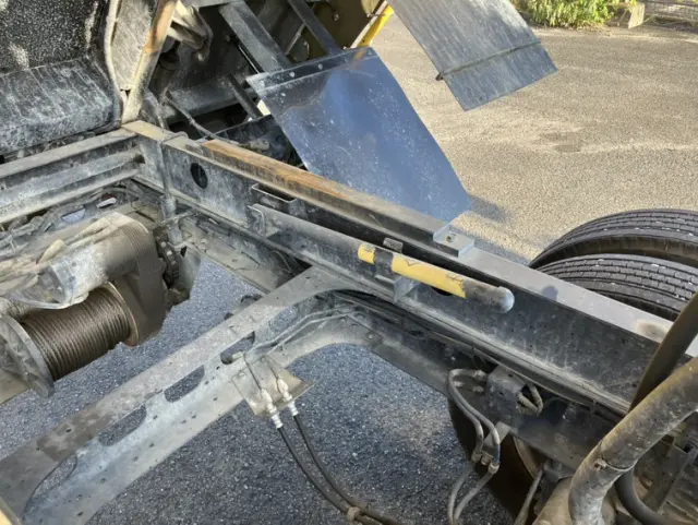 いすゞ フォワード PB-FRR35G3(2WD)の写真14