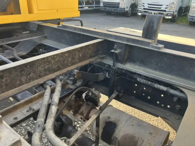 いすゞ フォワード PB-FRR35G3(2WD)の写真16