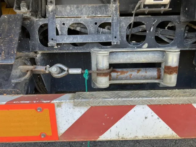 いすゞ フォワード PB-FRR35G3(2WD)の写真20