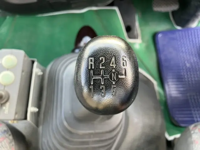 いすゞ フォワード PB-FRR35G3(2WD)の写真47