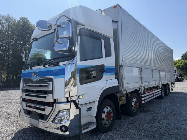 ＵＤ クオン 2PG-CG5CA(8x4)の写真1