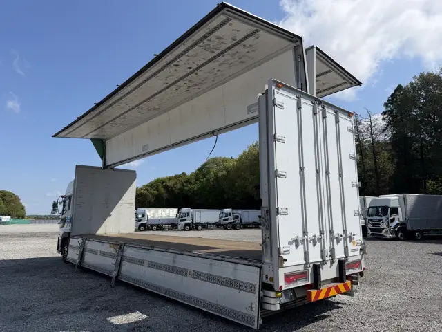 ＵＤ クオン 2PG-CG5CA(8x4)の写真14