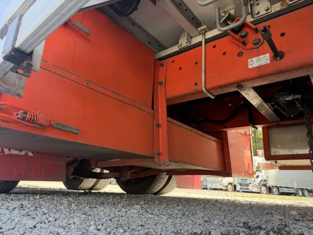 ＵＤ クオン 2PG-CG5CA(8x4)の写真24