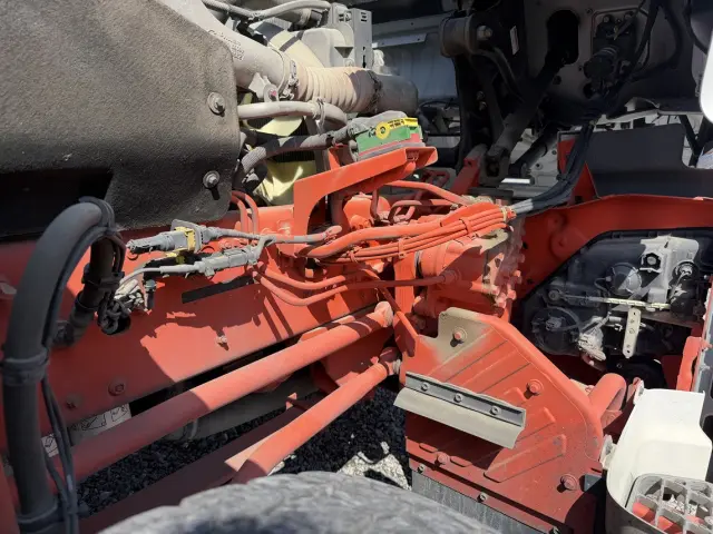 ＵＤ クオン 2PG-CG5CA(8x4)の写真35