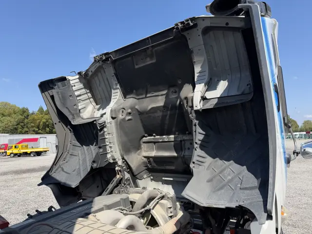 ＵＤ クオン 2PG-CG5CA(8x4)の写真37