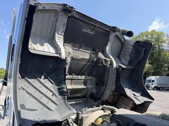 ＵＤ クオン 2PG-CG5CA(8x4)の写真42