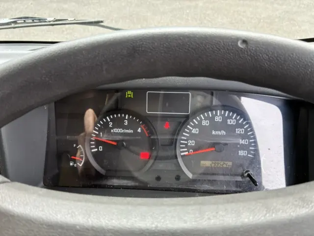 いすゞ エルフ TRG-NLR85AN(2WD)の写真39
