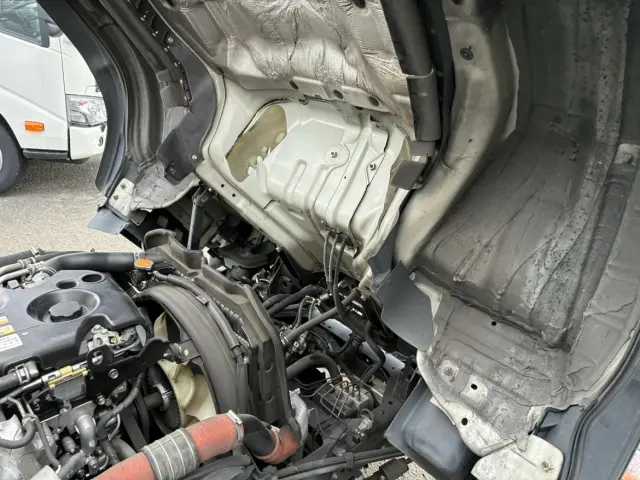 いすゞ エルフ TRG-NLR85AN(2WD)の写真50