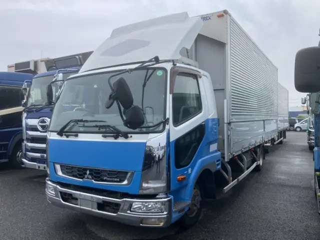 三菱 ファイター TKG-FK61F(2WD)の写真1
