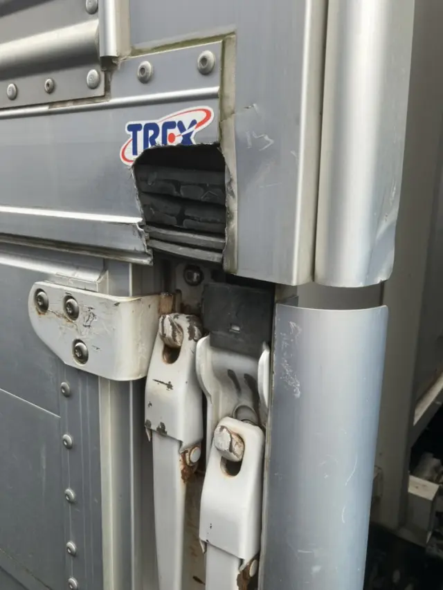 三菱 ファイター TKG-FK61F(2WD)の写真37