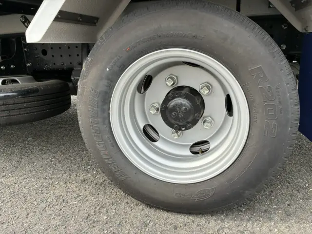 三菱 キャンター 2RG-FBA20(2WD)の写真35