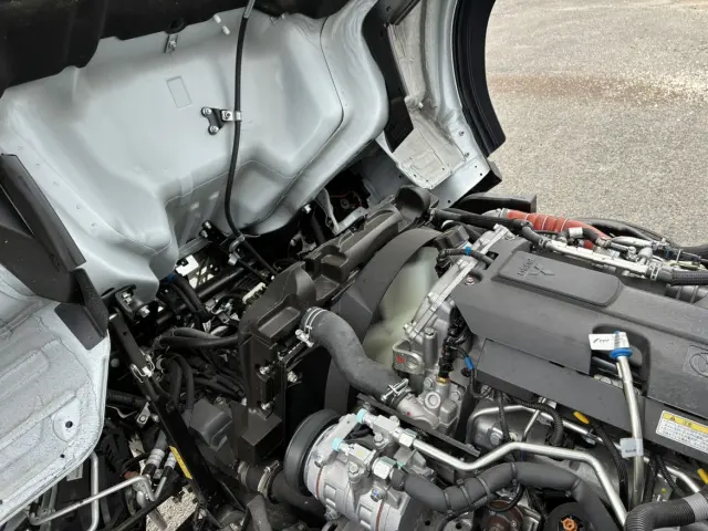 三菱 キャンター 2RG-FBA20(2WD)の写真42