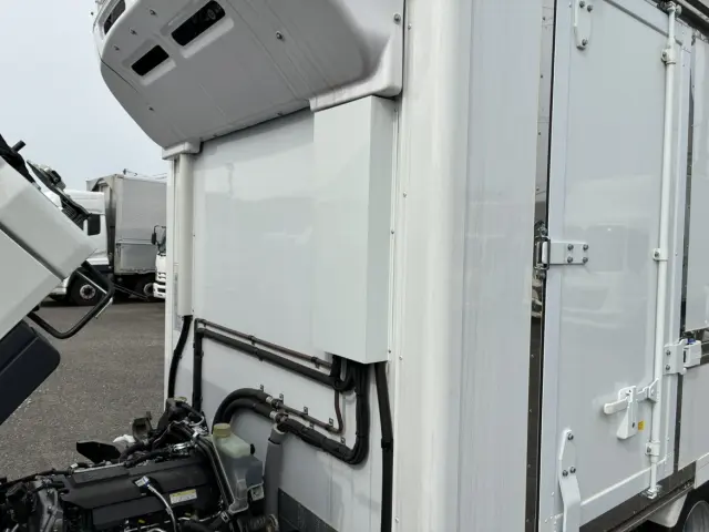 三菱 キャンター 2RG-FBA20(2WD)の写真44