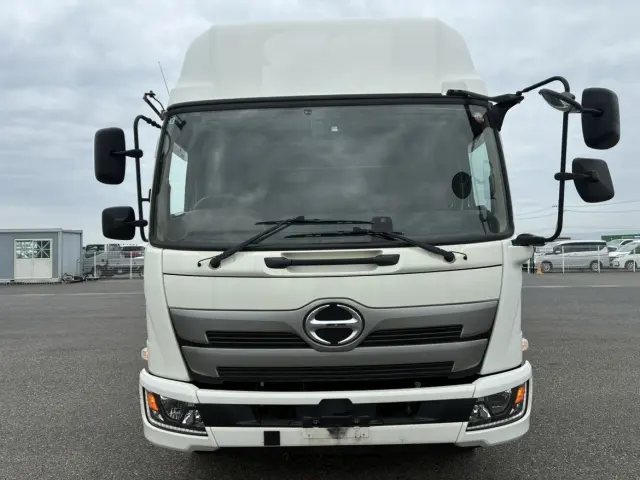 日野 レンジャー 2PG-FD2ABA(2WD)の写真4