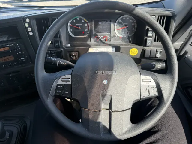 いすゞ ギガ 2KG-EXD52CD(2WD)の写真12
