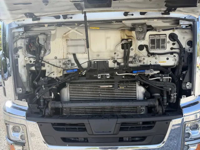 いすゞ ギガ 2KG-EXD52CD(2WD)の写真20