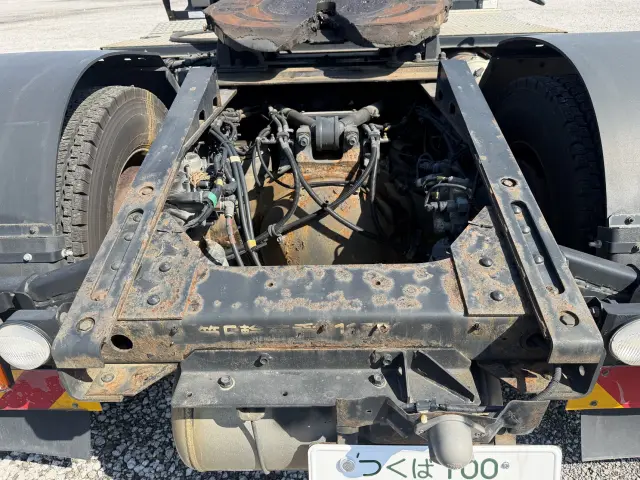 いすゞ ギガ 2KG-EXD52CD(2WD)の写真24