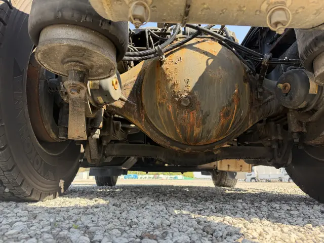 いすゞ ギガ 2KG-EXD52CD(2WD)の写真27