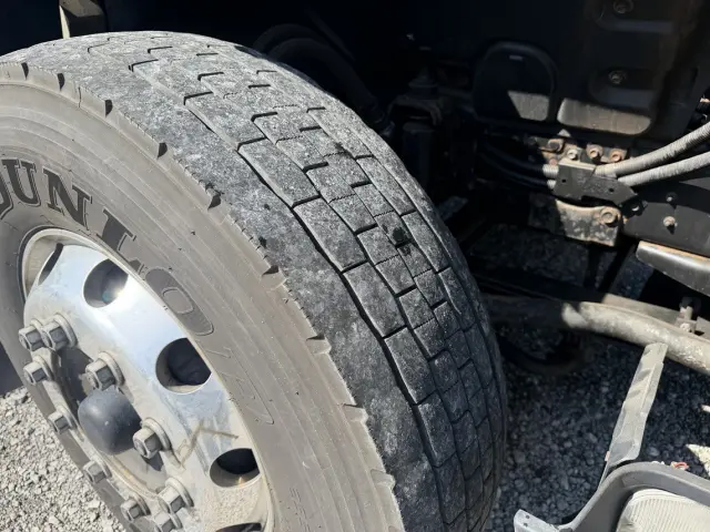 いすゞ ギガ 2KG-EXD52CD(2WD)の写真35