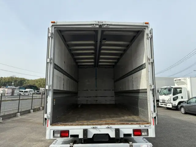 日野 レンジャー 2PG-FD2ABG(2WD)の写真9