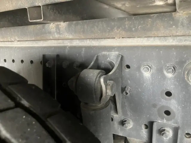 日野 プロフィア 2DG-FW1AHGの写真12