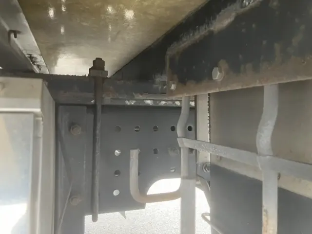 日野 プロフィア 2DG-FW1AHGの写真15