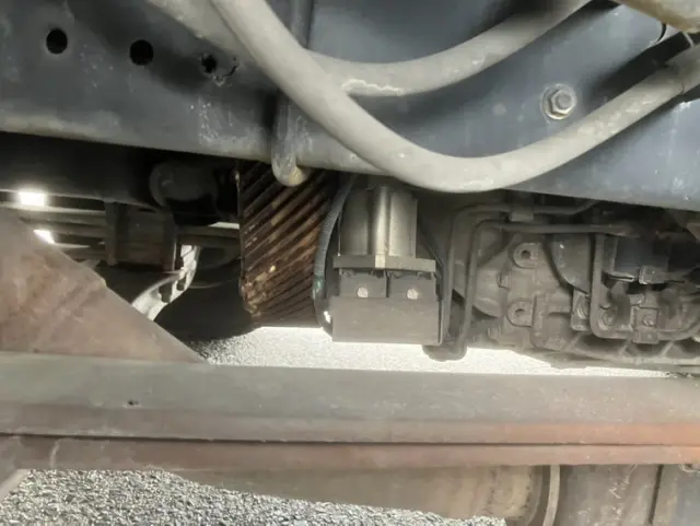 日野 プロフィア 2DG-FW1AHGの写真20