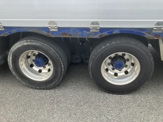 日野 プロフィア 2DG-FW1AHGの写真23