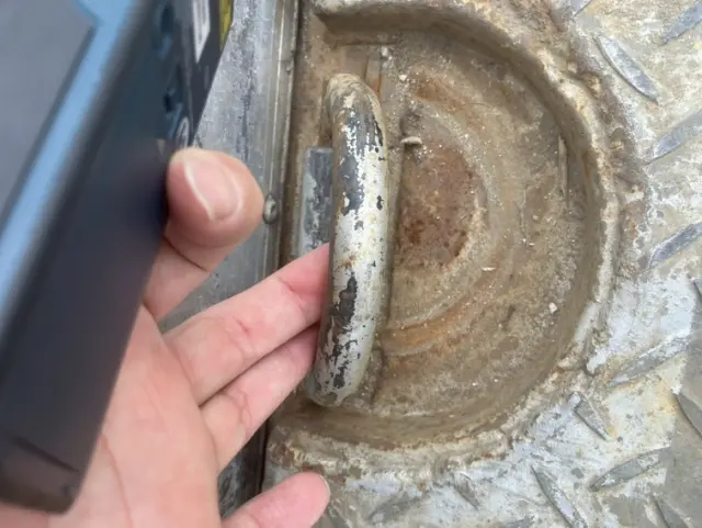 日野 プロフィア 2DG-FW1AHGの写真22