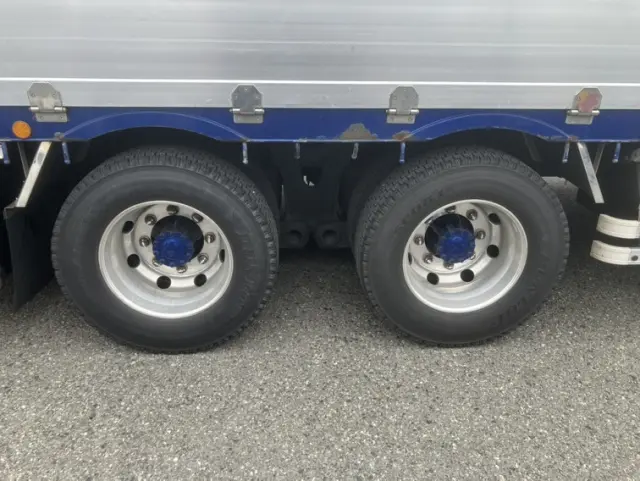 日野 プロフィア 2DG-FW1AHGの写真25