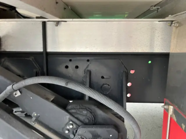 いすゞ フォワード 2PG-FRR90S2の写真9