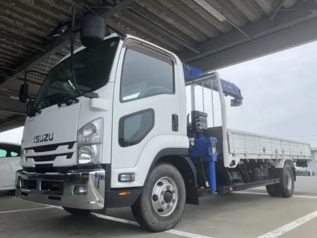 いすゞ フォワード TKG-FRR90S2(2WD)の写真6