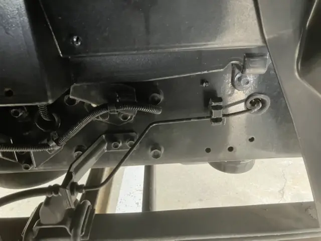 いすゞ フォワード TKG-FRR90S2(2WD)の写真10