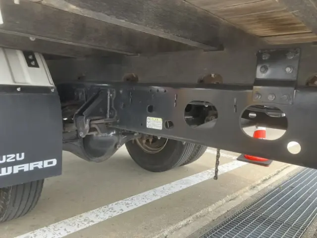 いすゞ フォワード TKG-FRR90S2(2WD)の写真14