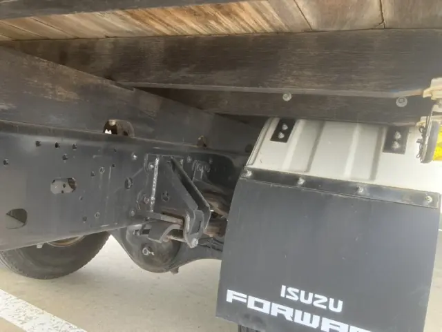 いすゞ フォワード TKG-FRR90S2(2WD)の写真21