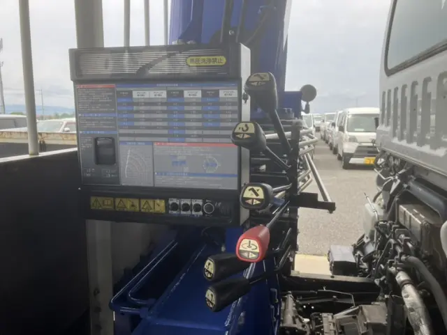 いすゞ フォワード TKG-FRR90S2(2WD)の写真26