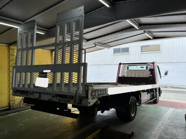 三菱 キャンター KK-FE63DGの写真1