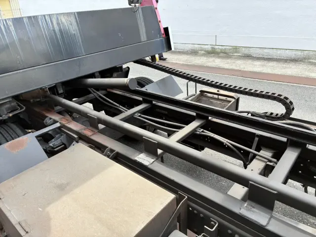 三菱 キャンター KK-FE63DGの写真5