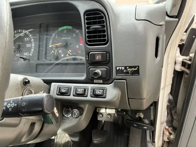 三菱 キャンター KK-FE63DGの写真28