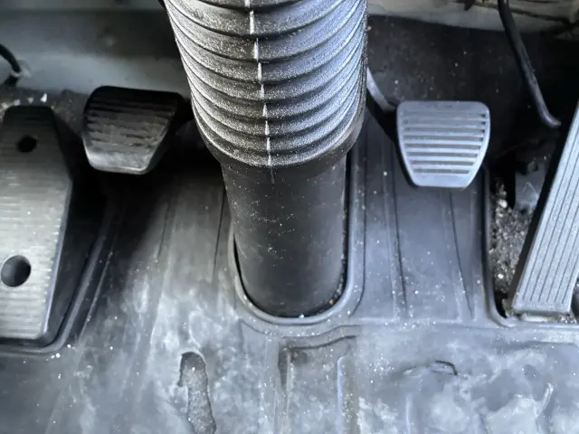 いすゞ フォワード 2PG-FRR90S2(2WD)の写真21