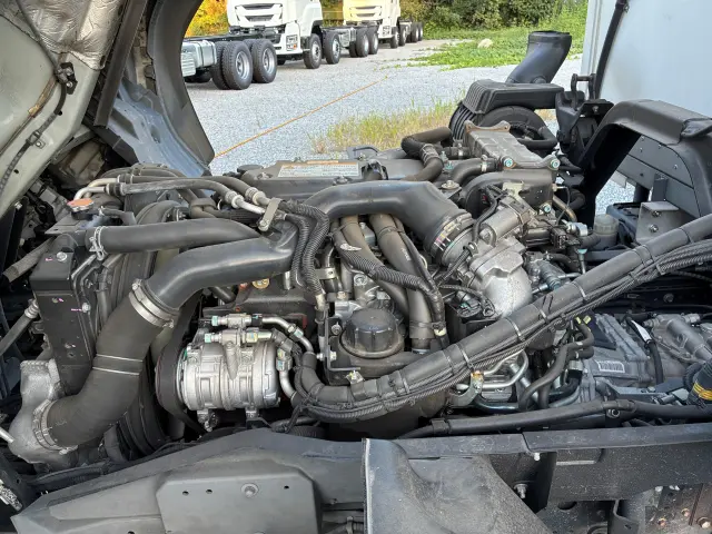 いすゞ フォワード 2PG-FRR90S2(2WD)の写真45