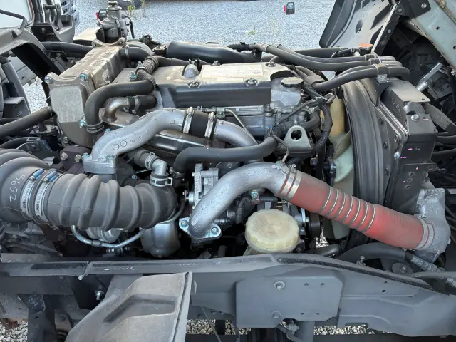 いすゞ フォワード 2PG-FRR90S2(2WD)の写真46