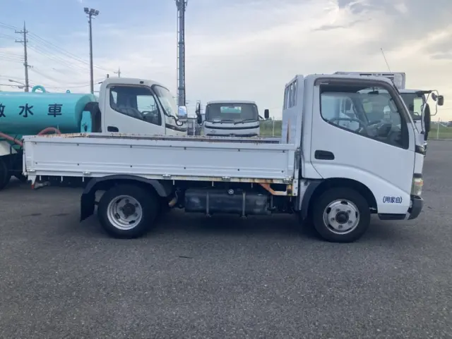 日野 デュトロ PB-XZU304M(2WD)の写真4