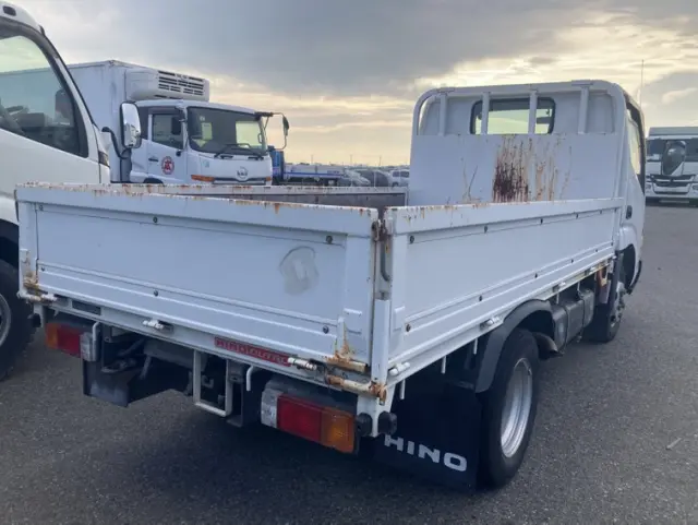 日野 デュトロ PB-XZU304M(2WD)の写真5