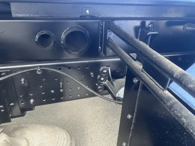 いすゞ フォワード LKG-FTR90S2の写真14
