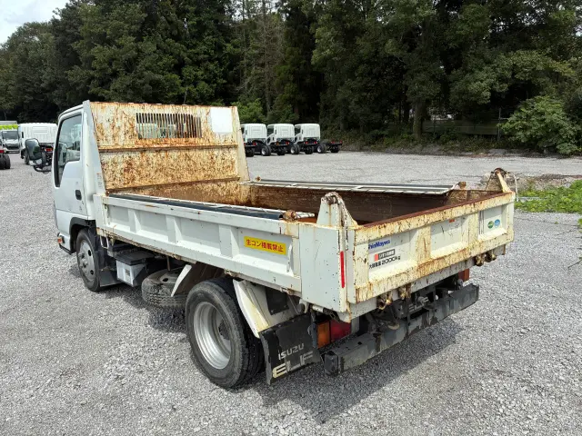 いすゞ エルフ TPG-NJR85AN(2WD)の写真5