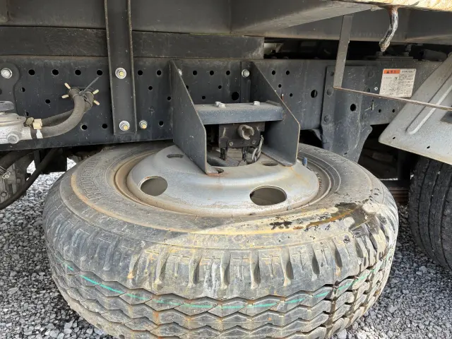 いすゞ エルフ TPG-NJR85AN(2WD)の写真27
