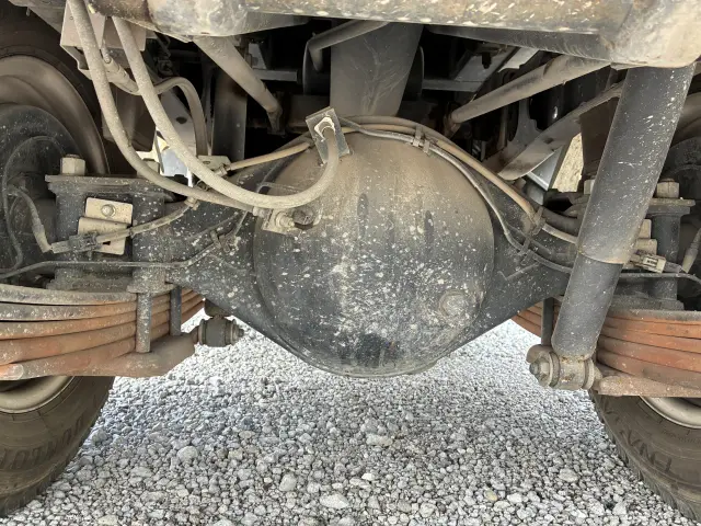 いすゞ エルフ TPG-NJR85AN(2WD)の写真32