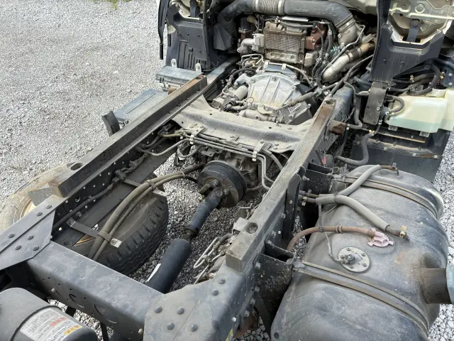 いすゞ エルフ TPG-NJR85AN(2WD)の写真40