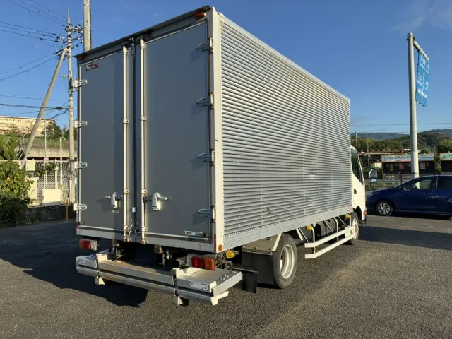 日野 デュトロ TKG-XZU710M(2WD)の写真4